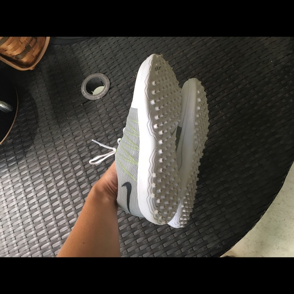 SOLD - Nike Lunarlon Running Shoes - Picture 5 of 6